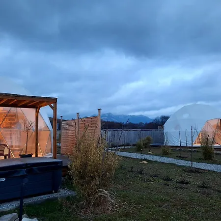 Glamping Liptov ラグジュアリーテント